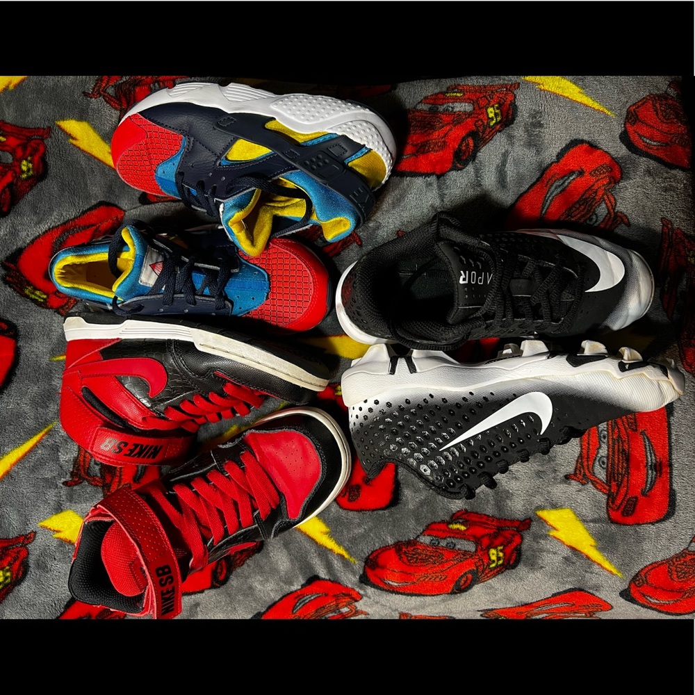 Boys size 2 shoe bundle